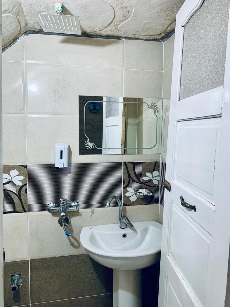 Abu Guest House Aswan Exterior photo